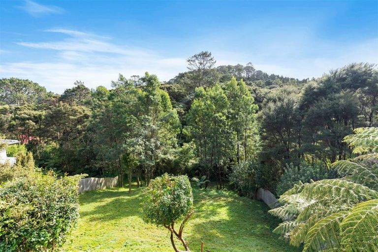 Photo of property in 114 Spinella Drive, Bayview, Auckland, 0629