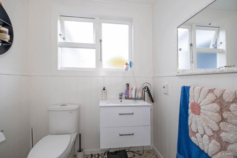 Photo of property in 126 Selwyn Street, Waimataitai, Timaru, 7910