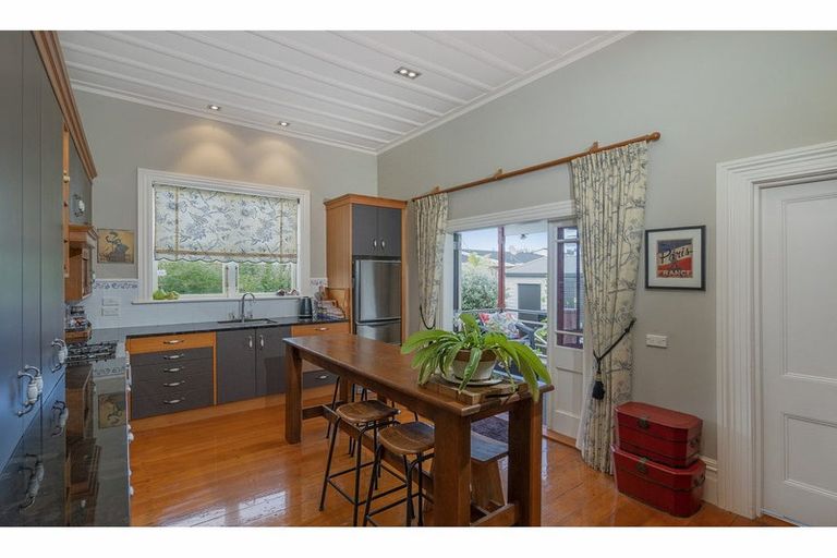 Photo of property in 215 Baillie Street, Thames, 3500