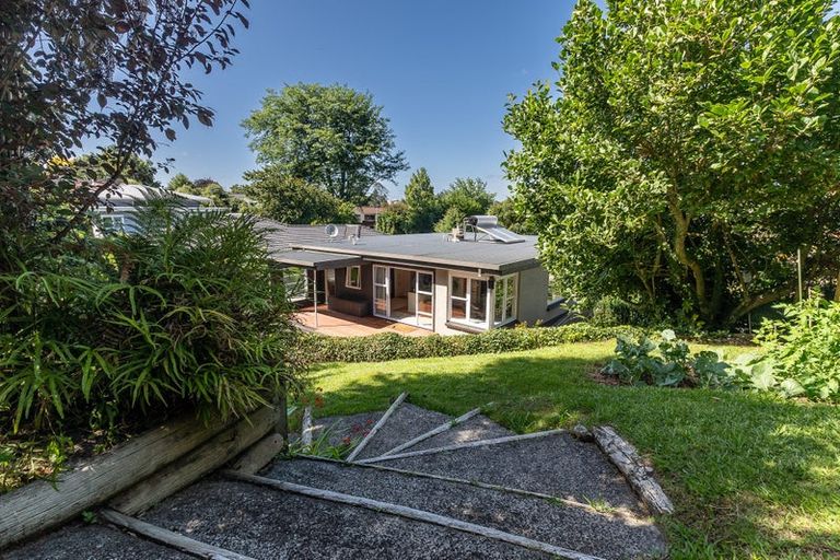 Photo of property in 16 Riverview Terrace, Fairfield, Hamilton, 3214