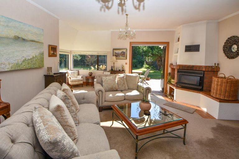 Photo of property in 26 Armstrong Avenue, Carterton, 5713