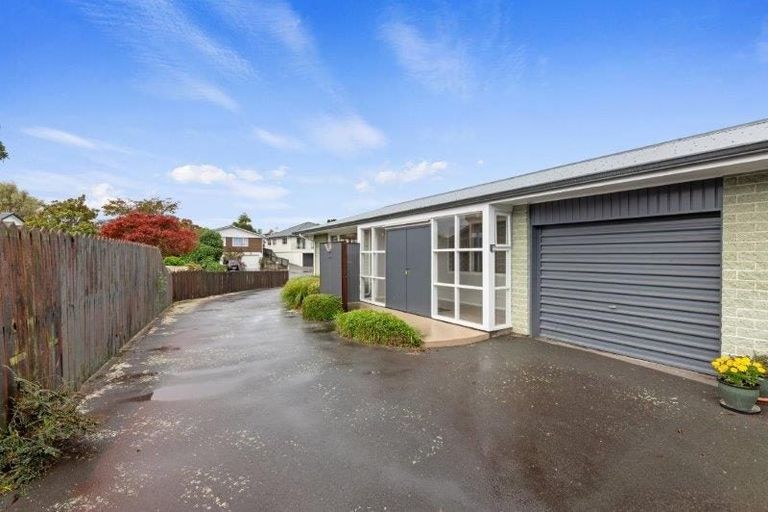 Photo of property in 9 Karaka Place, Somerfield, Christchurch, 8024