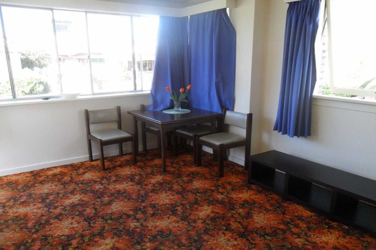 Photo of property in 54 Howe Street, North Dunedin, Dunedin, 9016