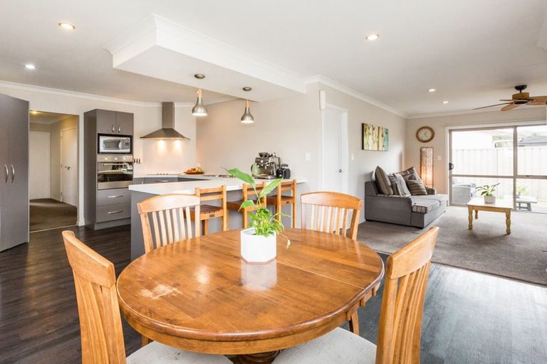 Photo of property in 13b Hinton Road, Taradale, Napier, 4112