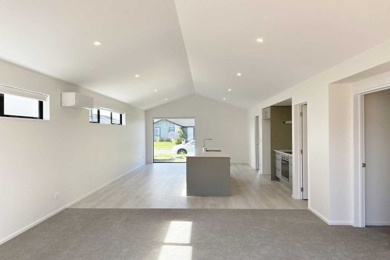 Photo of property in 8 Helen Place, Halswell, Christchurch, 8025