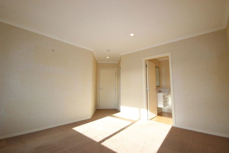 Photo of property in 7 Florence Avenue, Palmerston North, 4414