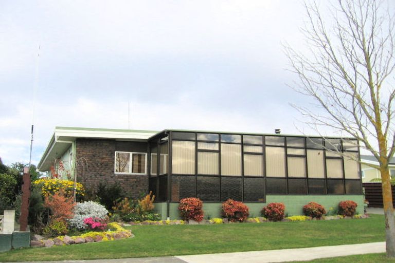 Photo of property in 17 Lyttelton Crescent, Tamatea, Napier, 4112