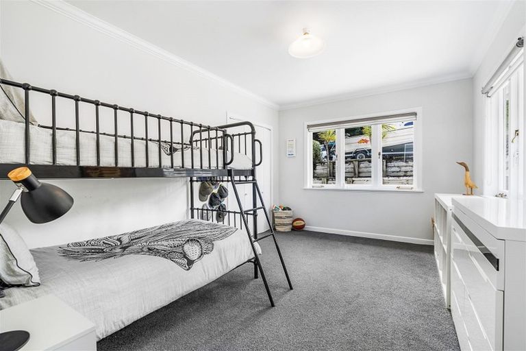 Photo of property in 136 Western Hills Drive, Kensington, Whangarei, 0112