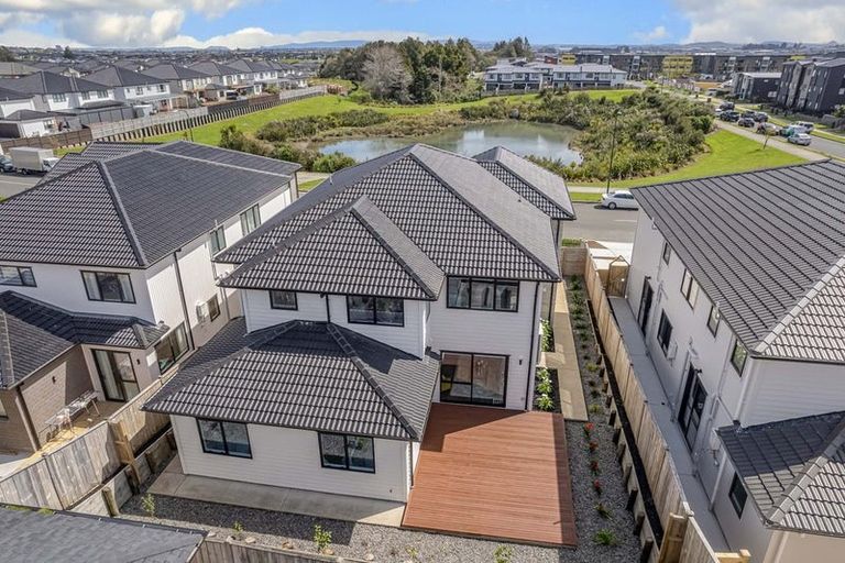 Photo of property in 104 Valderama Drive, Flat Bush, Auckland, 2019