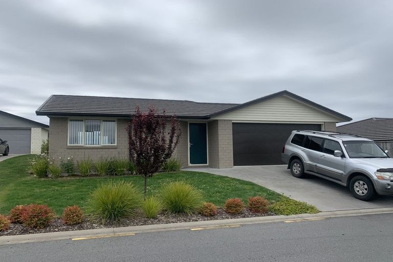 Photo of property in Waterview Estate, 87/4 Greystone Place, Omokoroa, 3114