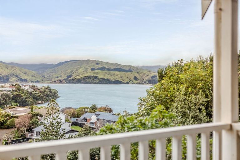 Photo of property in 1/12 Kenef Road, Paremata, Porirua, 5024