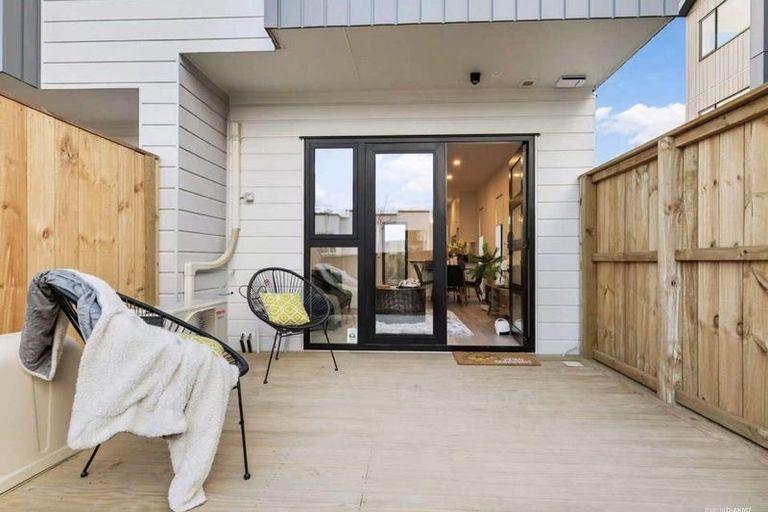 Photo of property in 17/36 Westgate Drive, Westgate, Auckland, 0614