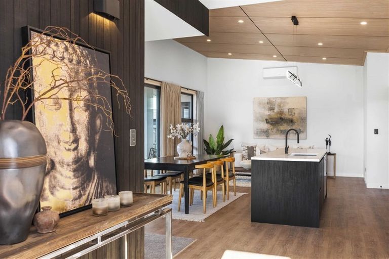 Photo of property in 22 Hanlow Place, Pyes Pa, Tauranga, 3112