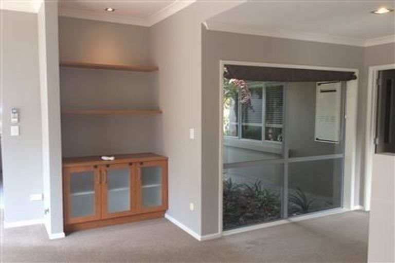 Photo of property in 9 Merriman Place, Pyes Pa, Tauranga, 3112