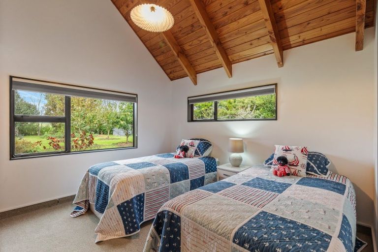 Photo of property in 275 Kimberley Road, Levin, 5571