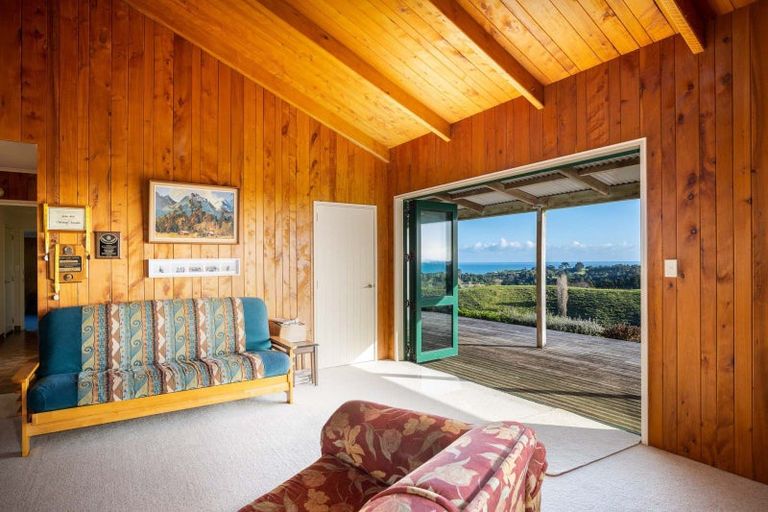 Photo of property in 41 Wharekauri Road, Mimi, Urenui, 4377