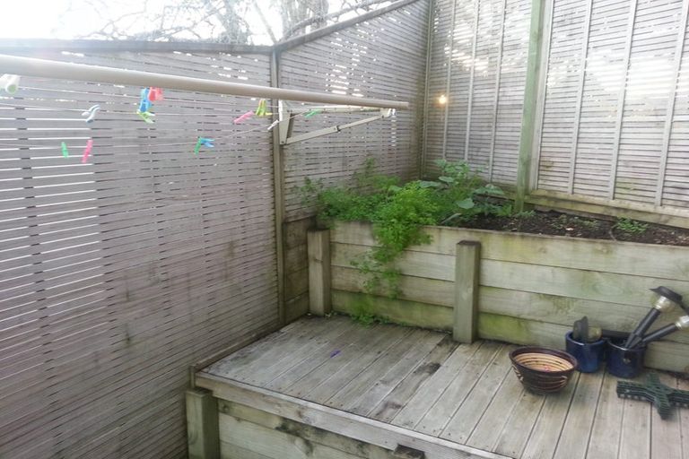 Photo of property in 21 Cardiff Road, Pakuranga, Auckland, 2010