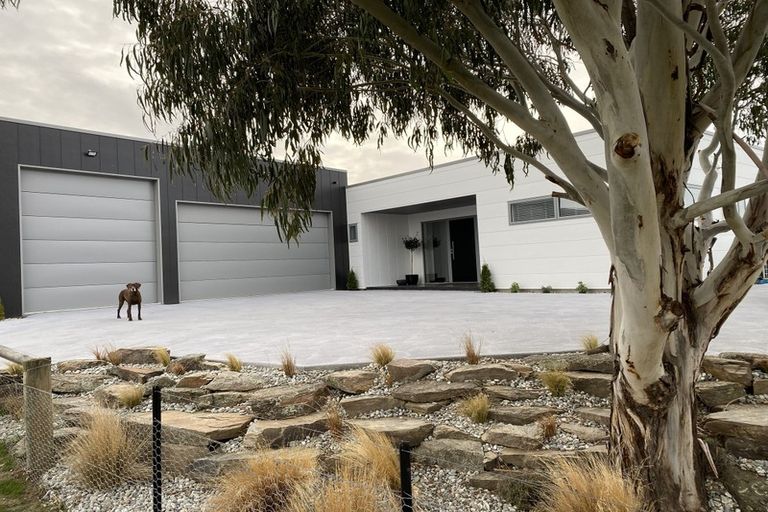 Photo of property in 102 Hall Road, Bannockburn, Cromwell, 9384