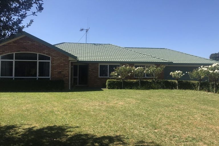 Photo of property in 26 Cairns Crescent, Rototuna, Hamilton, 3210