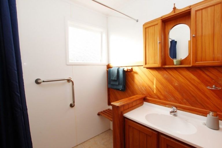 Photo of property in 10 Clyde Street, Ferndale, New Plymouth, 4310