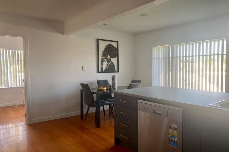 Photo of property in 14 Ranum Road, Papatoetoe, Auckland, 2025