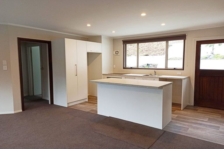 Photo of property in 60 Glen Road, Mornington, Dunedin, 9011