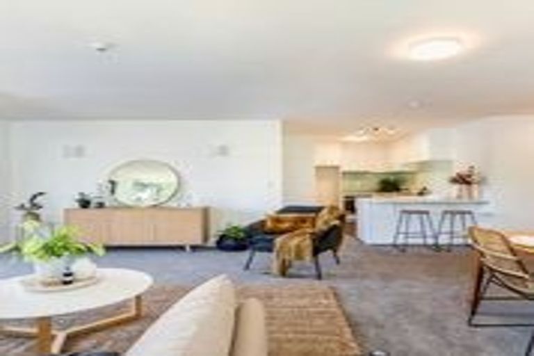 Photo of property in Norfolk Apartments, 7 Ramsgate Terrace, Mairangi Bay, Auckland, 0630