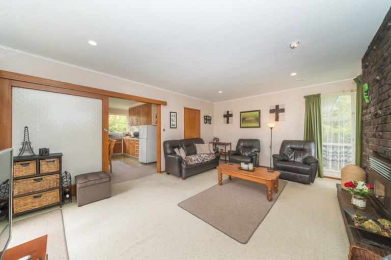 Photo of property in 1 College Street, Awapuni, Palmerston North, 4412