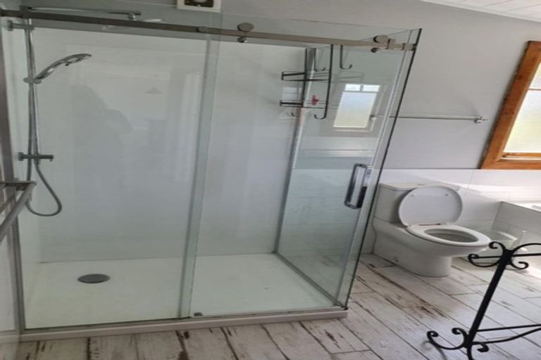 Photo of property in 43 Rifle Range Road, Dinsdale, Hamilton, 3204