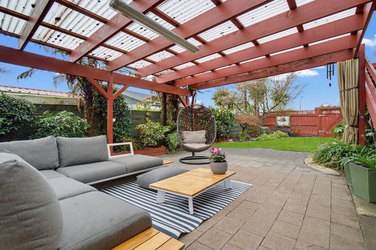 Photo of property in 1 Te Ana Place, Lynmore, Rotorua, 3010