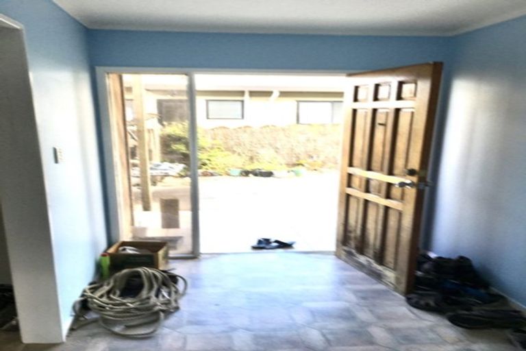 Photo of property in 5 Simpson Road, Ranui, Auckland, 0612