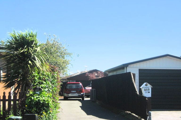 Photo of property in 49 Arcon Drive, Broomfield, Christchurch, 8042