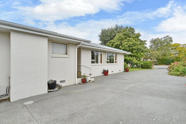 Photo of property in 112 Kippenberger Avenue, Rangiora, 7400