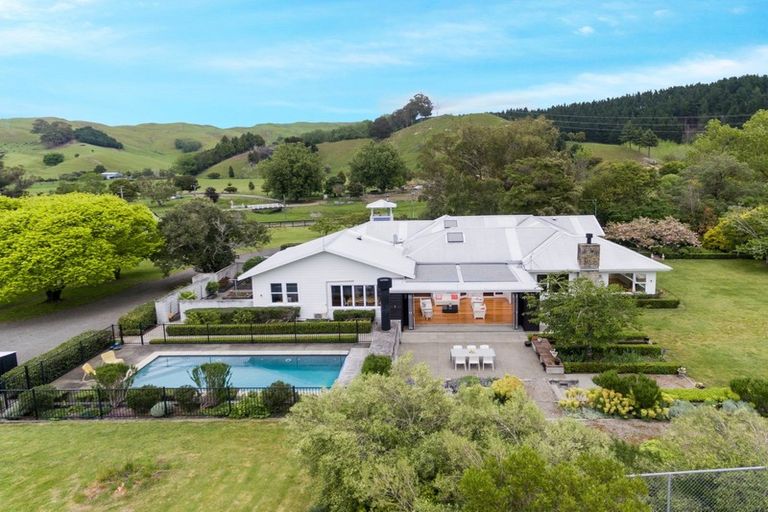 Photo of property in 119 Holt Road, Puketapu, Napier, 4182