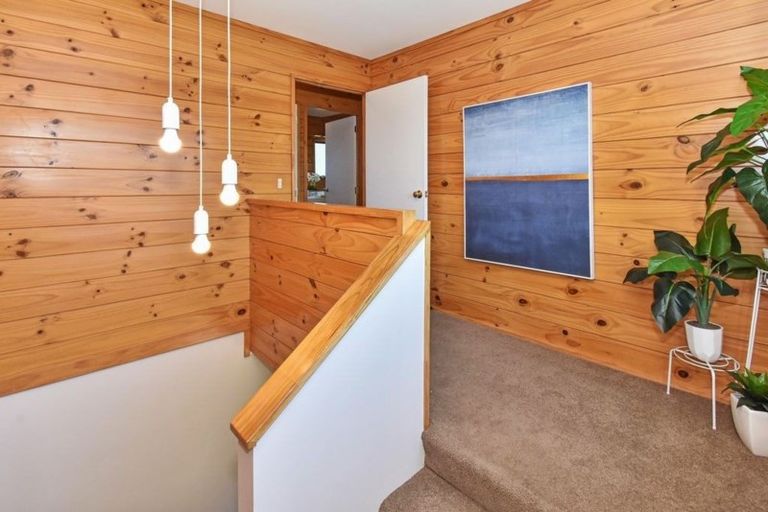 Photo of property in 15 Stevenson Road, Clarks Beach, 2122