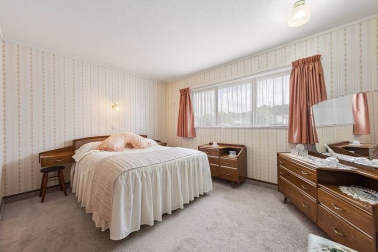 Photo of property in 52 Mcparland Street, Ebdentown, Upper Hutt, 5018