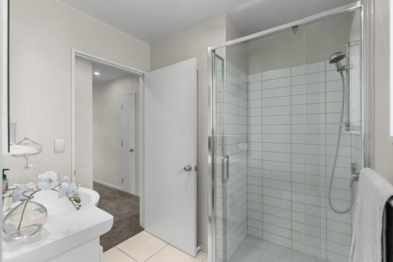 Photo of property in 273c Wairakei Road, Bryndwr, Christchurch, 8053