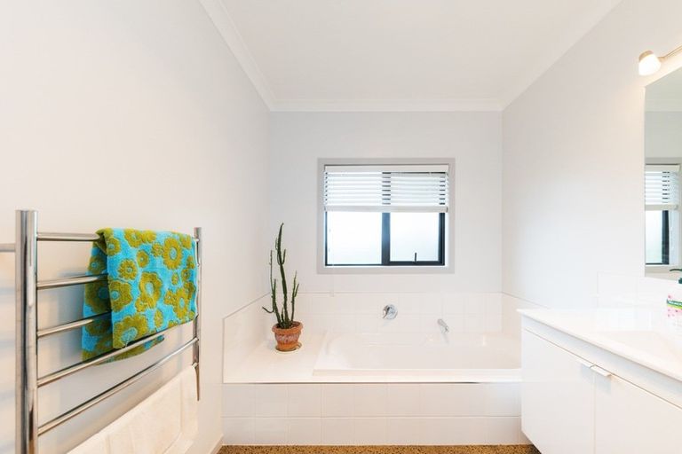 Photo of property in 22c Stonebridge Heights, Feilding, 4702