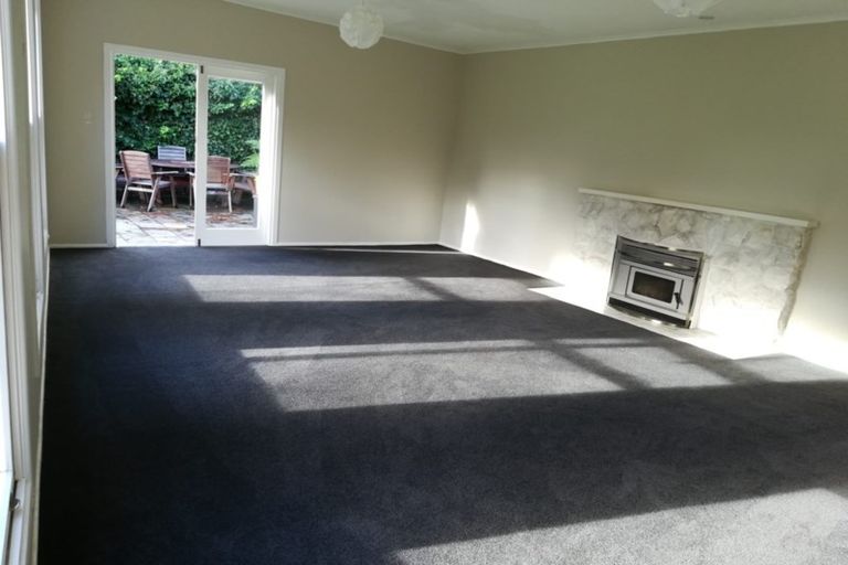 Photo of property in 27b Chatsworth Road, Silverstream, Upper Hutt, 5019