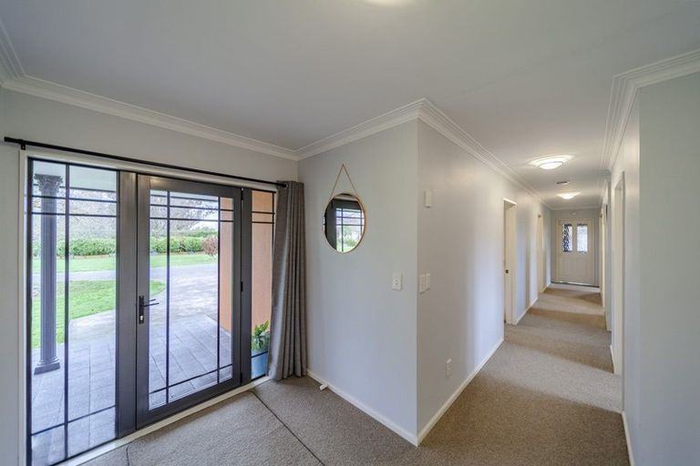Photo of property in 12 Hatuma Road, Waipukurau, 4200