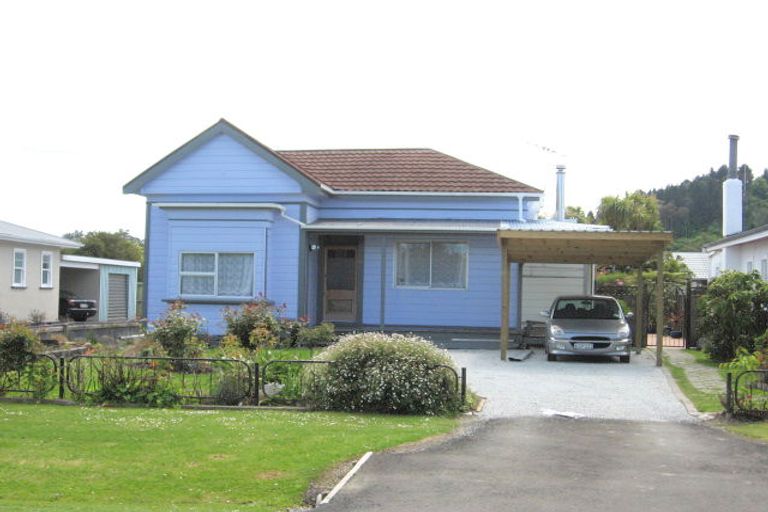 Photo of property in 12 Domett Street, Whataupoko, Gisborne, 4010
