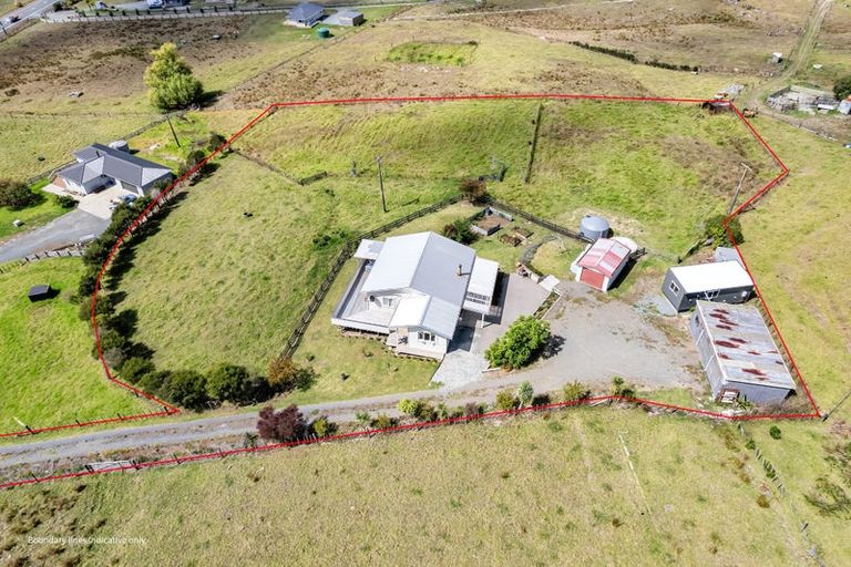 Photo of property in 947 Mangakahia Road, Poroti, Whangarei, 0179