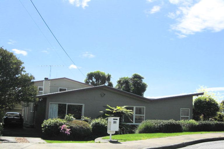 Photo of property in 21 Chisnall Street, Stoke, Nelson, 7011