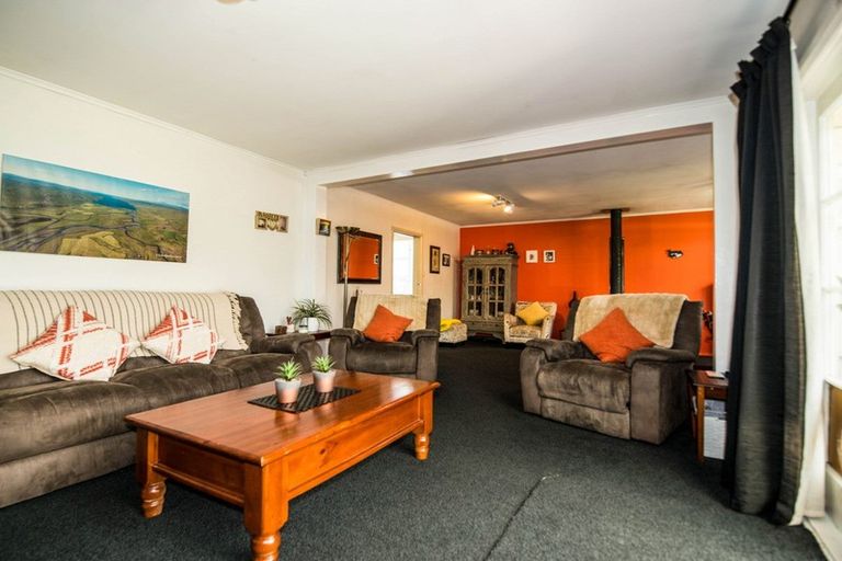 Photo of property in 25 Ward Street, Raetihi, 4632