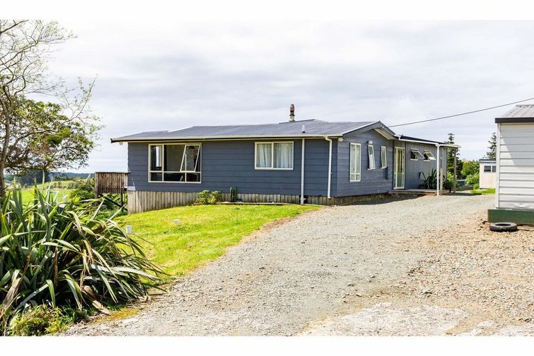 Photo of property in 957 Kaiwaka-mangawhai Road, Hakaru, Wellsford, 0975