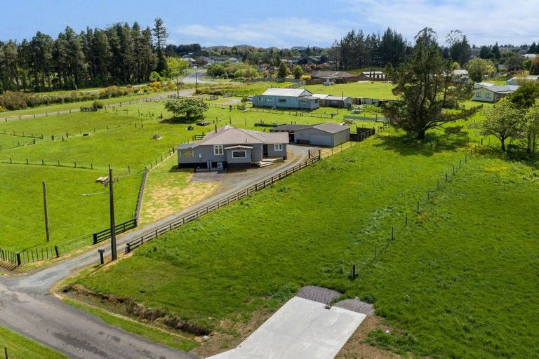 Photo of property in 8 Maire Street, Mamaku, 3020