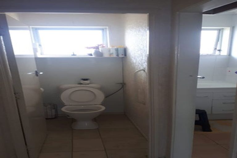 Photo of property in 124c Barrack Road, Mount Wellington, Auckland, 1060