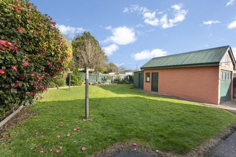Photo of property in 224 Botanical Road, Takaro, Palmerston North, 4412