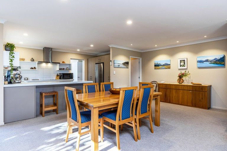 Photo of property in 26 Ara Drive, Redwoodtown, Blenheim, 7201