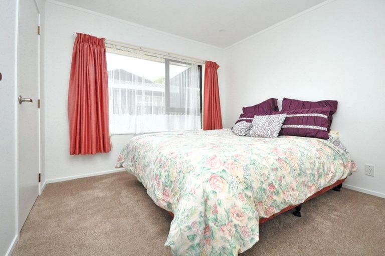 Photo of property in 88 Clevedon Road, Papakura, 2110